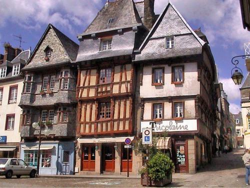 2 Belles Chambres Avec Balcon Sdb Et Wc Privatifs Lannion Luaran gambar