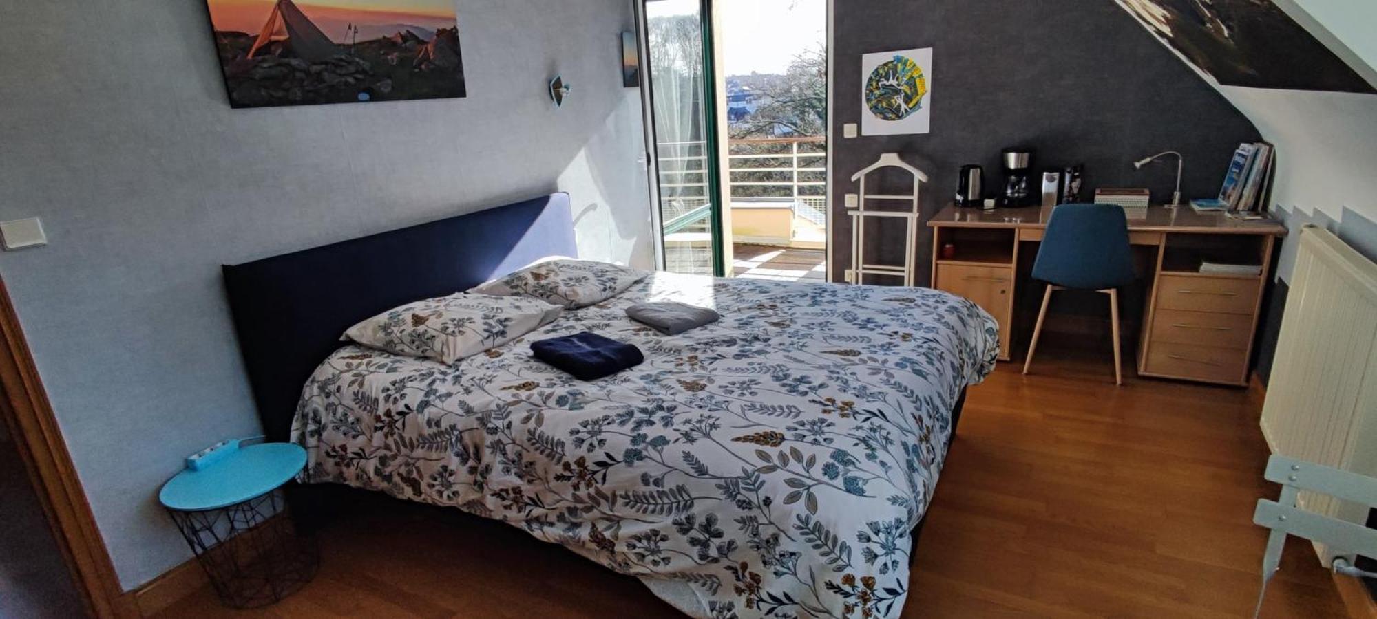 2 Belles Chambres Avec Balcon Sdb Et Wc Privatifs Lannion Luaran gambar