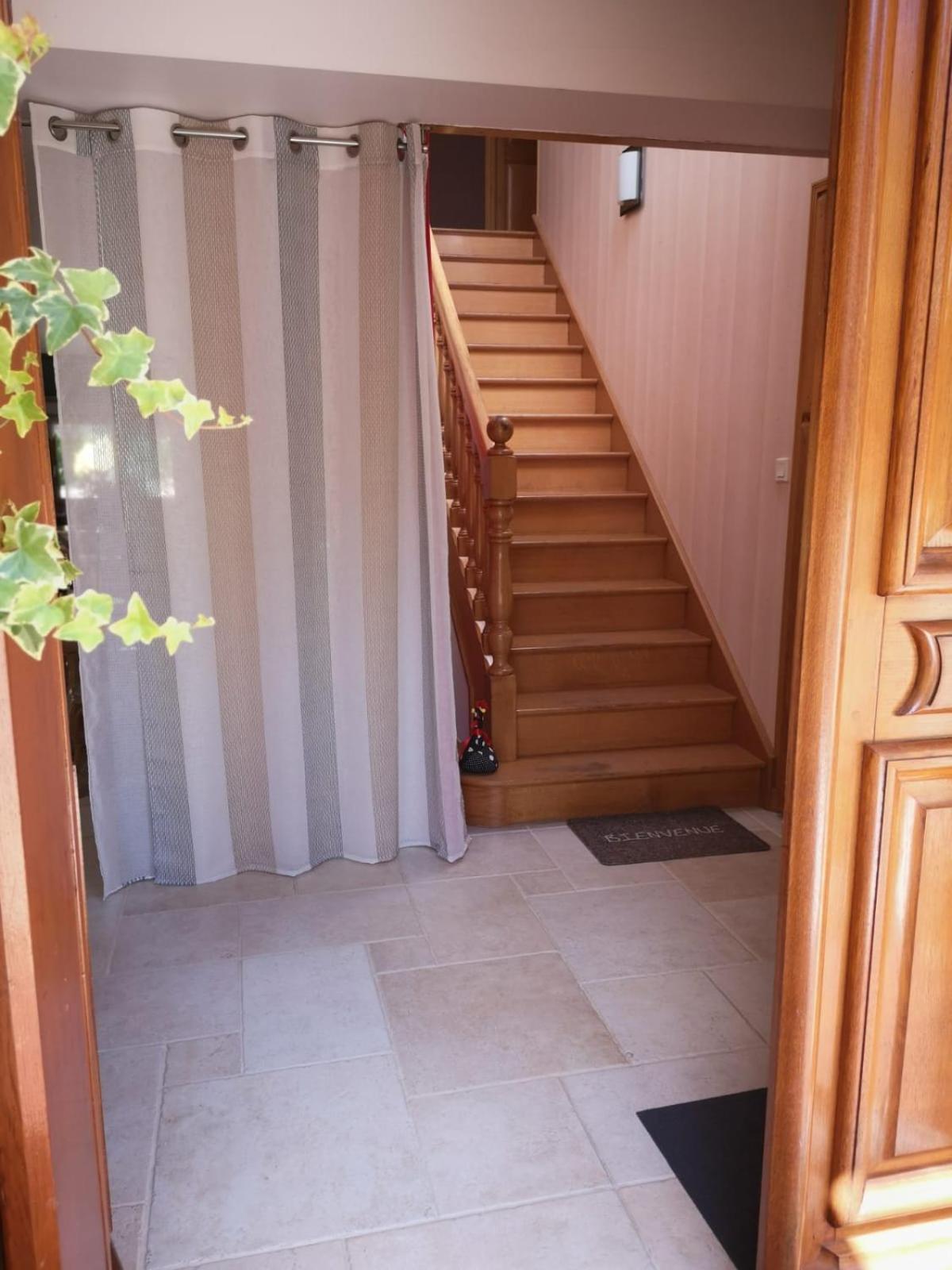 2 Belles Chambres Avec Balcon Sdb Et Wc Privatifs Lannion Luaran gambar