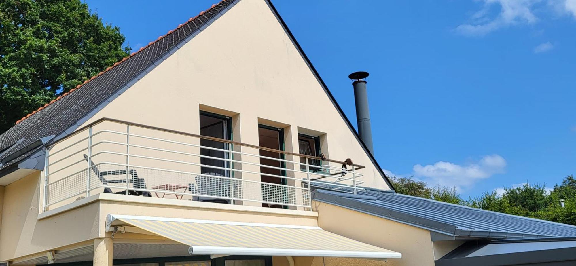 2 Belles Chambres Avec Balcon Sdb Et Wc Privatifs Lannion Luaran gambar