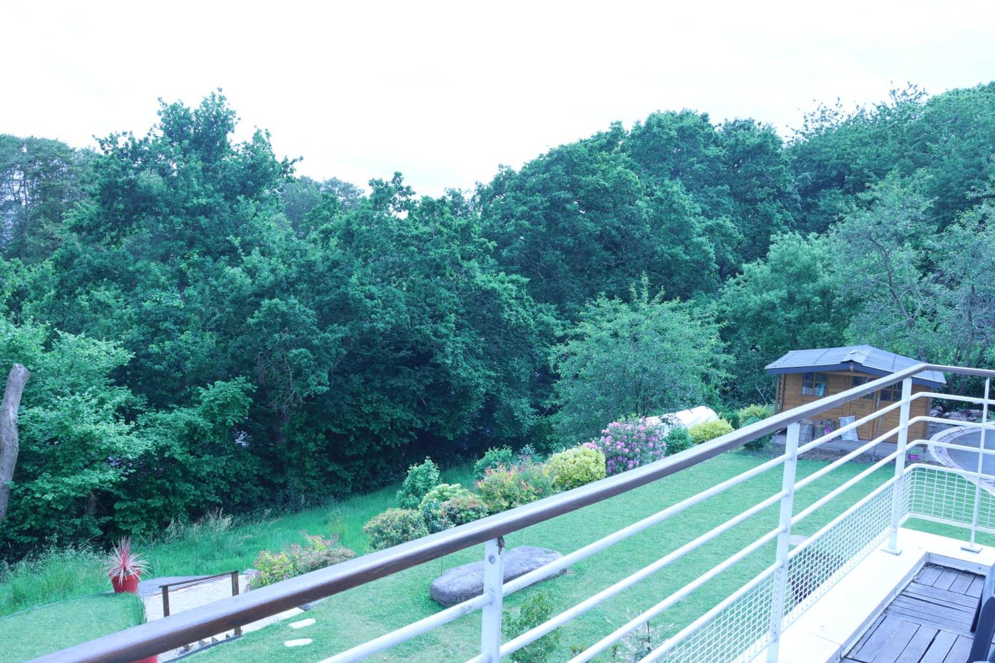 2 Belles Chambres Avec Balcon Sdb Et Wc Privatifs Lannion Luaran gambar